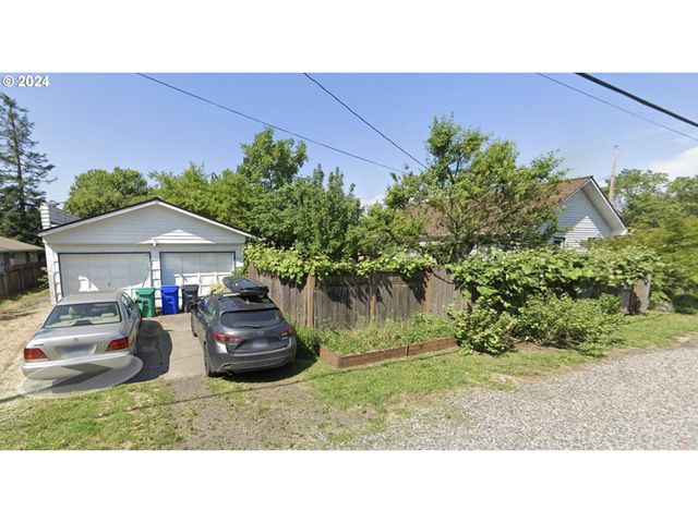 1311 N BRYANT St, Portland, OR 97217