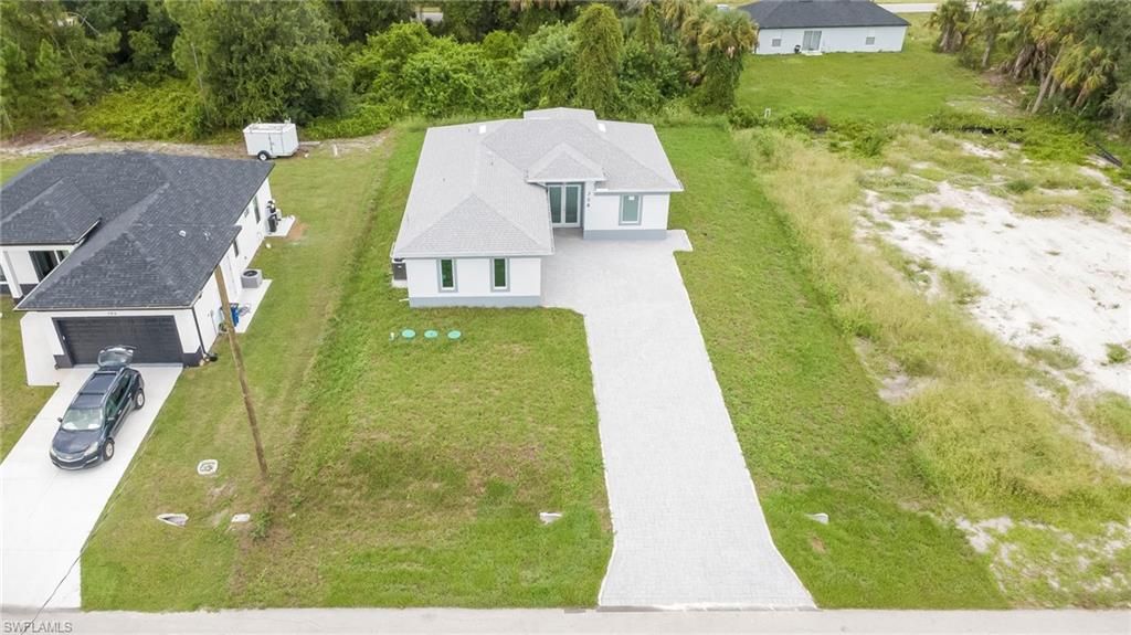 758 Bianca AVE S, LEHIGH ACRES, FL 33974 — photo 2