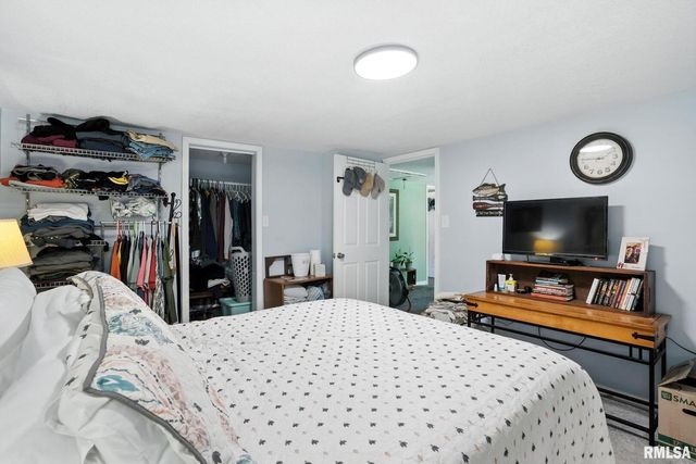 24776 178TH Street, Pleasant Valley, IA 52767