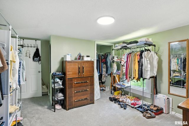 24776 178TH Street, Pleasant Valley, IA 52767