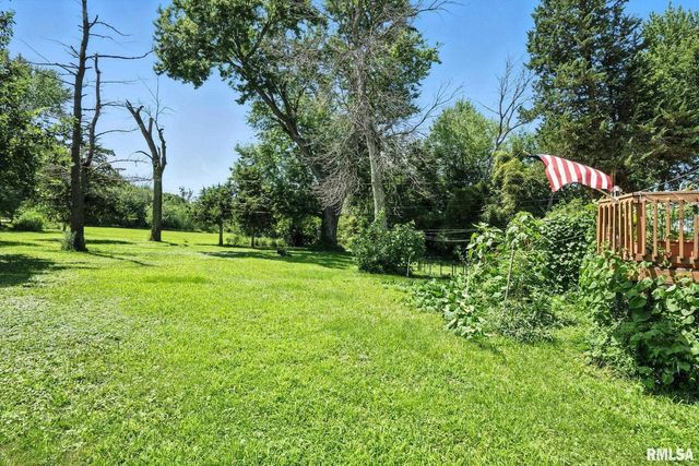 24776 178TH Street, Pleasant Valley, IA 52767