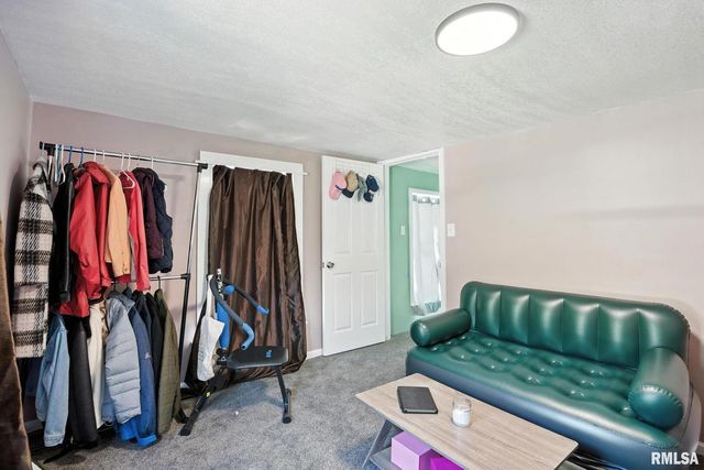 24776 178TH Street, Pleasant Valley, IA 52767