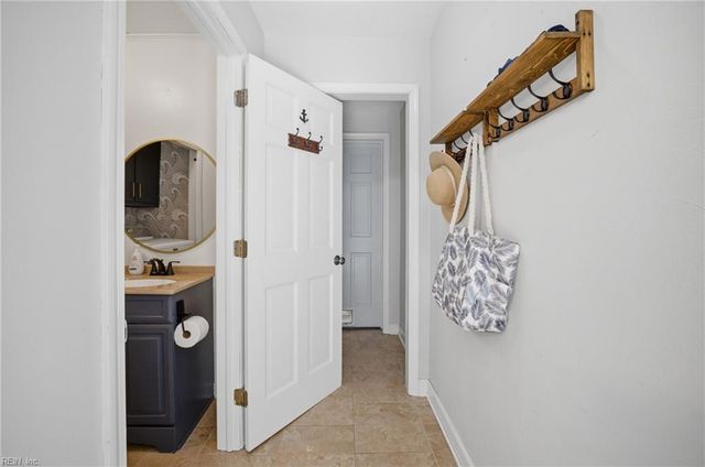 3224 Pineridge DR, Chesapeake, VA 23321