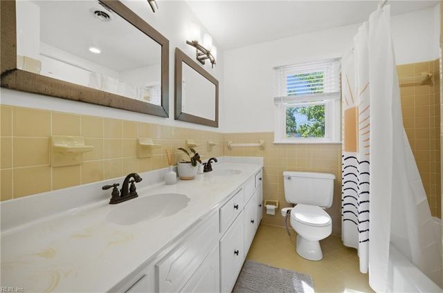 3224 Pineridge DR, Chesapeake, VA 23321