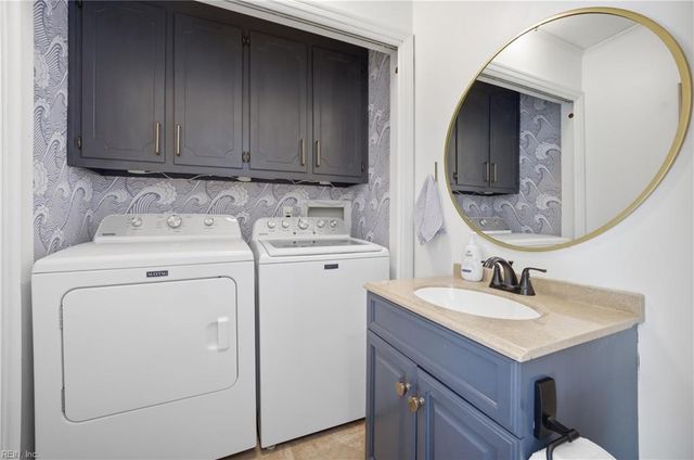 3224 Pineridge DR, Chesapeake, VA 23321