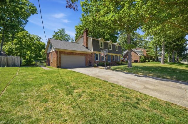 3224 Pineridge DR, Chesapeake, VA 23321