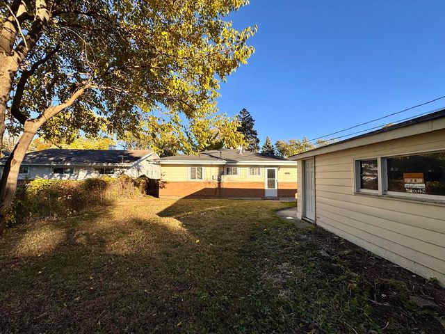 15326 Dorchester Avenue, Dolton, IL 60419