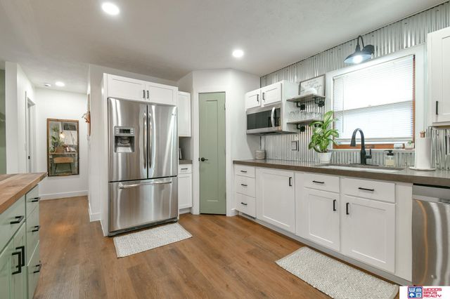 1401 N 70th Street, Lincoln, NE 68505