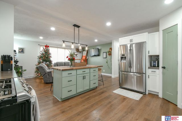 1401 N 70th Street, Lincoln, NE 68505