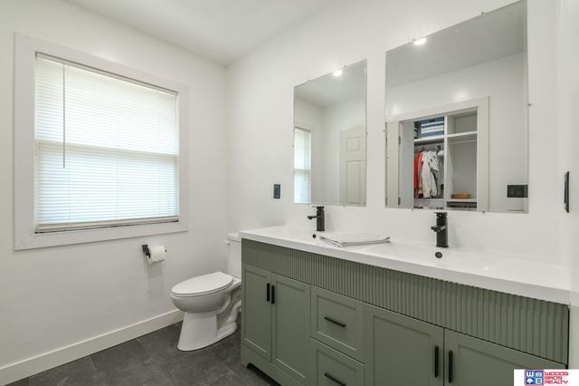 1401 N 70th Street, Lincoln, NE 68505