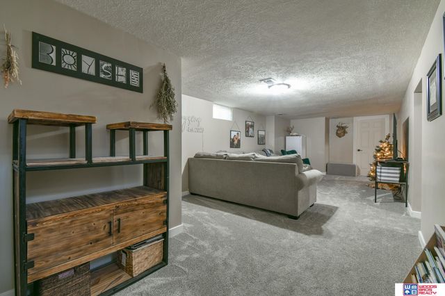 1401 N 70th Street, Lincoln, NE 68505