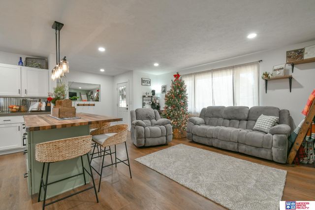 1401 N 70th Street, Lincoln, NE 68505