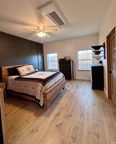 2267 Old Highway 60 West, Mitchell, IN 47446