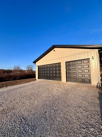 2267 Old Highway 60 West, Mitchell, IN 47446