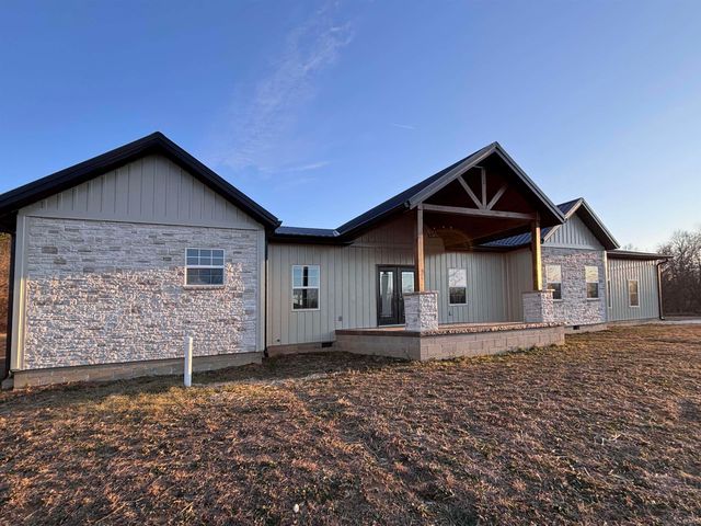 2267 Old Highway 60 West, Mitchell, IN 47446