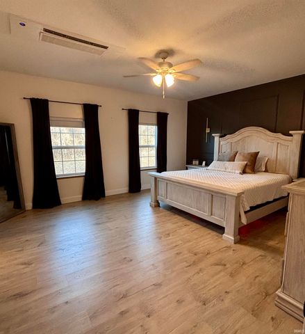 2267 Old Highway 60 West, Mitchell, IN 47446