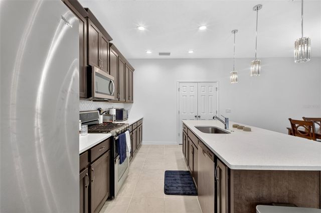 6809 SERPENT HAWK LANE, Howey In The Hills, FL 34737