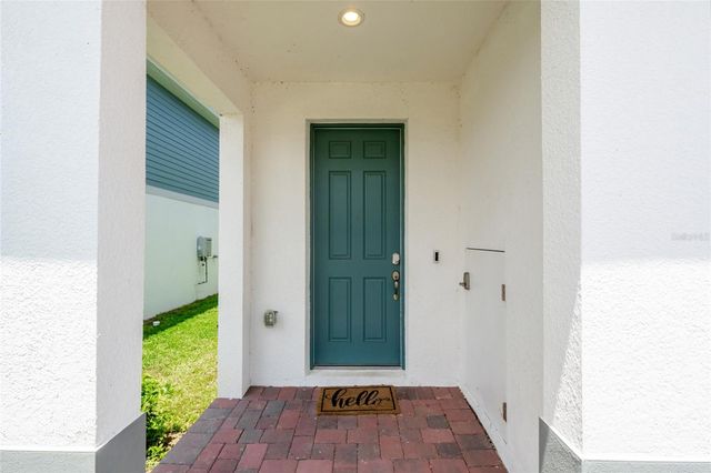 6809 SERPENT HAWK LANE, Howey In The Hills, FL 34737