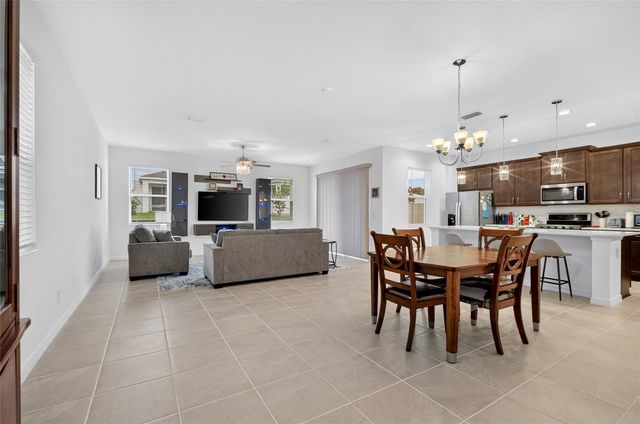 6809 SERPENT HAWK LANE, Howey In The Hills, FL 34737