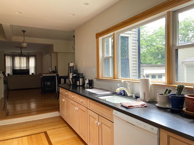 30 Cottage Street 30, Cambridge, MA 02139