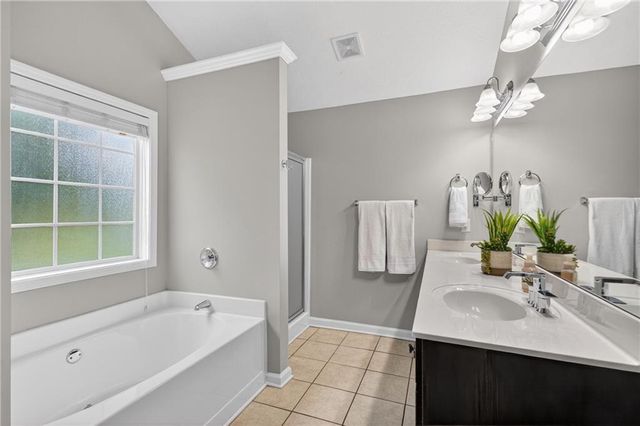 705 Annslee Court, Loganville, GA 30052
