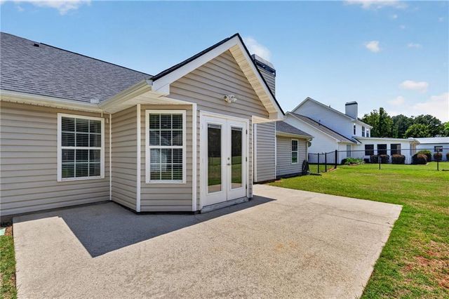 705 Annslee Court, Loganville, GA 30052