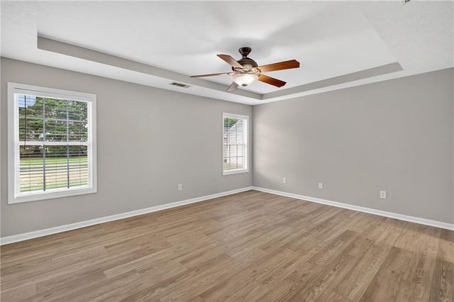 705 Annslee Court, Loganville, GA 30052