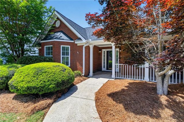 705 Annslee Court, Loganville, GA 30052