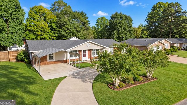 206 Scarborough Road, Centerville, GA 31028