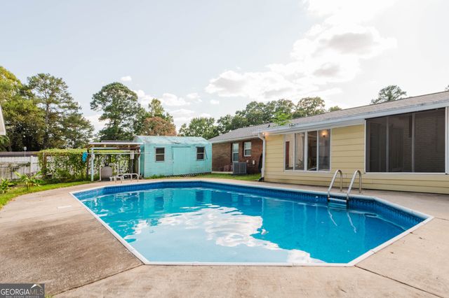 206 Scarborough Road, Centerville, GA 31028