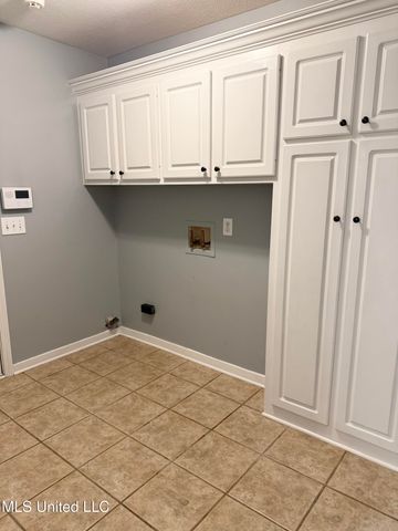 128 Hunters Row, Madison, MS 39110