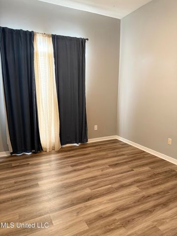 128 Hunters Row, Madison, MS 39110