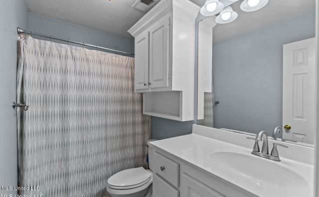 128 Hunters Row, Madison, MS 39110