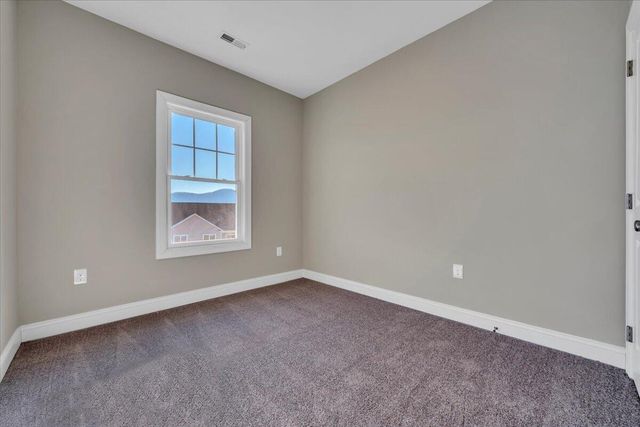 5615 Huntridge RD, Roanoke, VA 24012