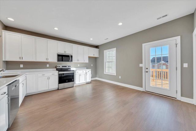 5615 Huntridge RD, Roanoke, VA 24012