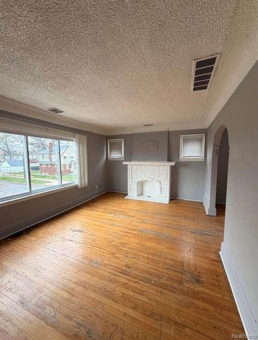 15794 Ohio Street, Detroit, MI 48238