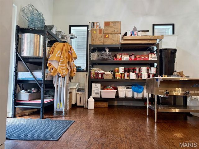 1926 W Main Street, Belleville, IL 62226