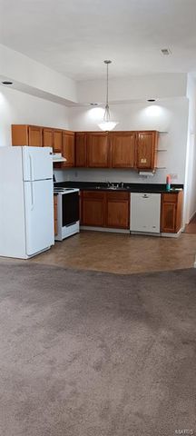 1926 W Main Street, Belleville, IL 62226