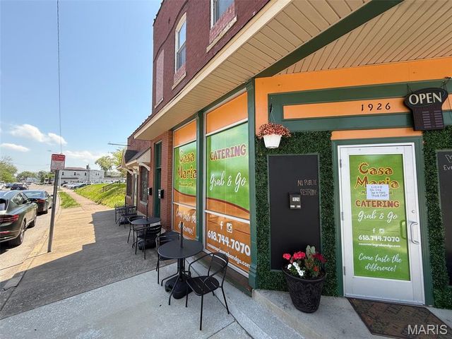 1926 W Main Street, Belleville, IL 62226