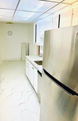 231 174th Street MO-3, Sunny Isles Beach, FL 33160