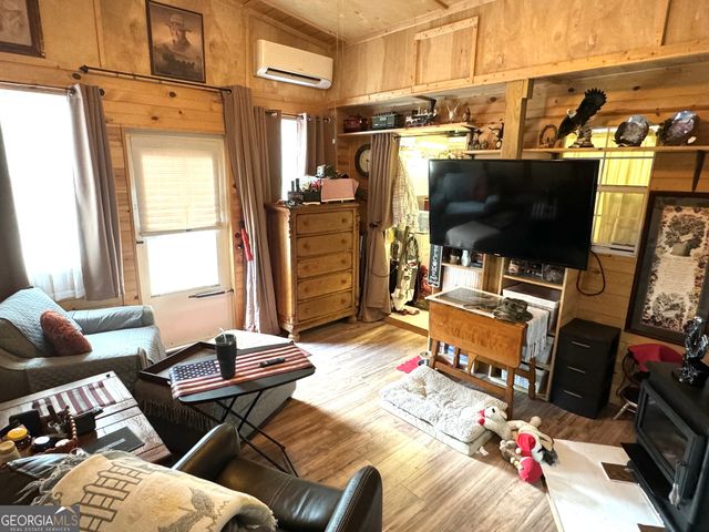 279 Leisure Acres Drive, Cleveland, GA 30528
