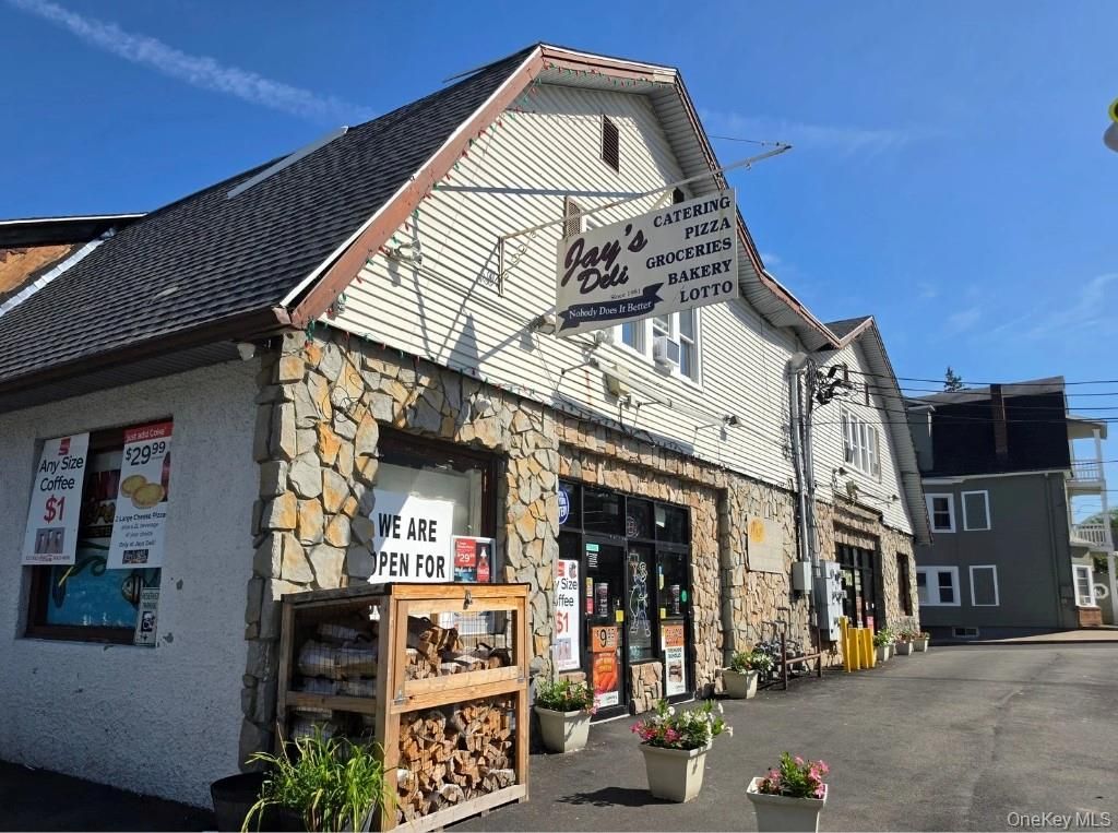 534 State Route 32 1, Highland Mills, NY 10930