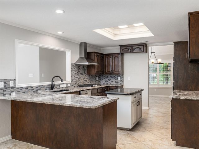1304 Sagewood DR, Taylor, TX 76574
