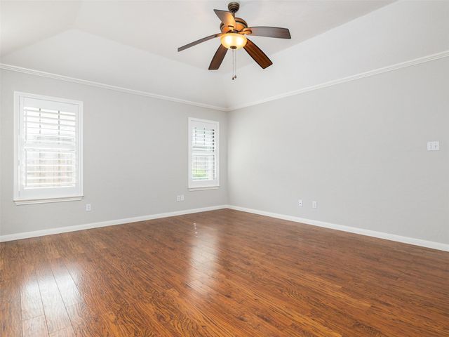 1304 Sagewood DR, Taylor, TX 76574