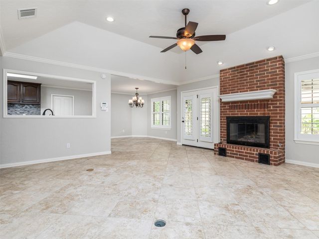1304 Sagewood DR, Taylor, TX 76574