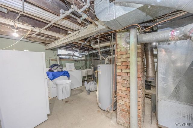 813 Abbott Road, Buffalo, NY 14220