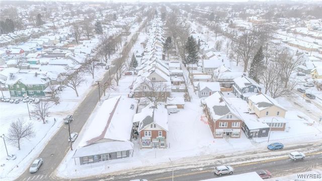 813 Abbott Road, Buffalo, NY 14220