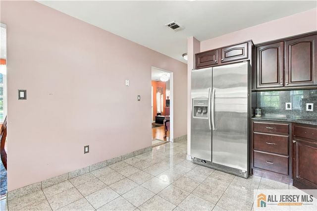 98 Orion Road, Piscataway, NJ 08854