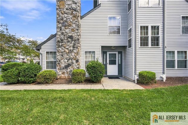 98 Orion Road, Piscataway, NJ 08854