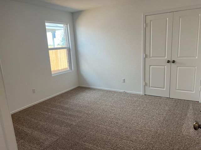 212 Canley LOOP, Hutto, TX 78634
